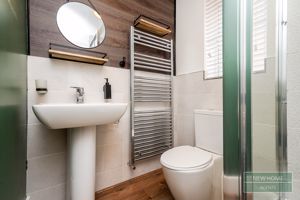 Photo 30- click for photo gallery